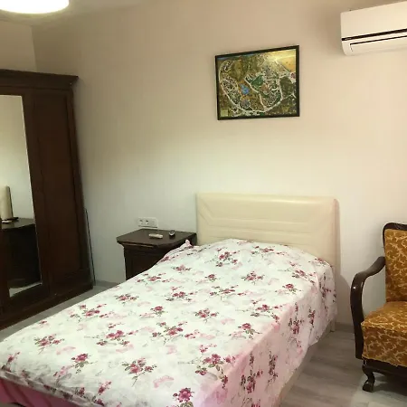 아파트 Kalibey Family House